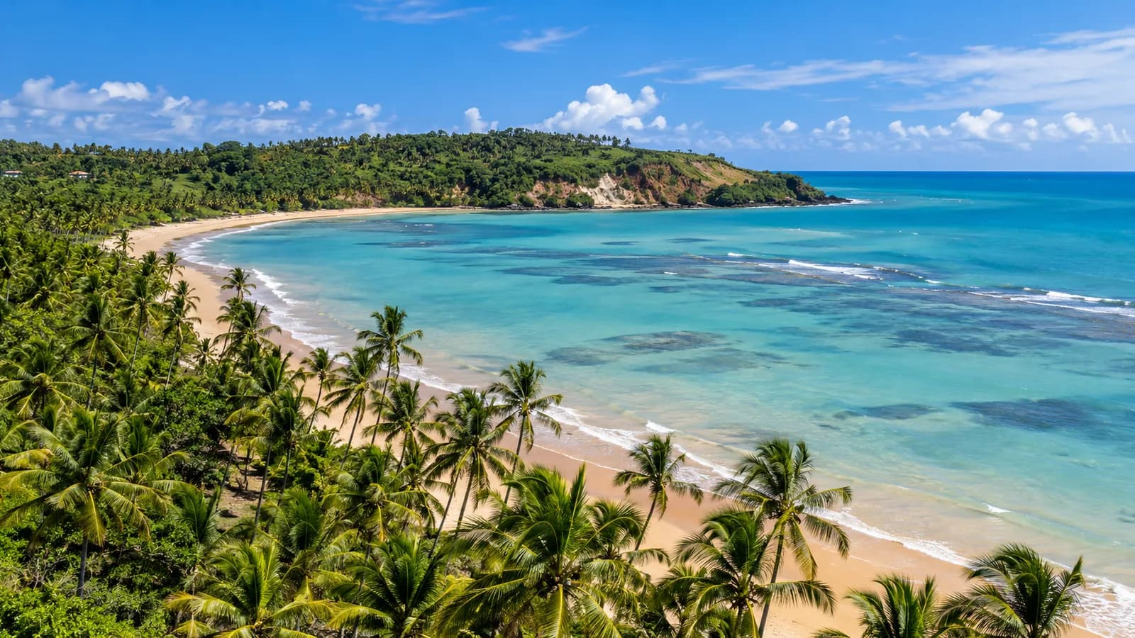 O que fazer em Japaratinga: praias, mirantes e centro